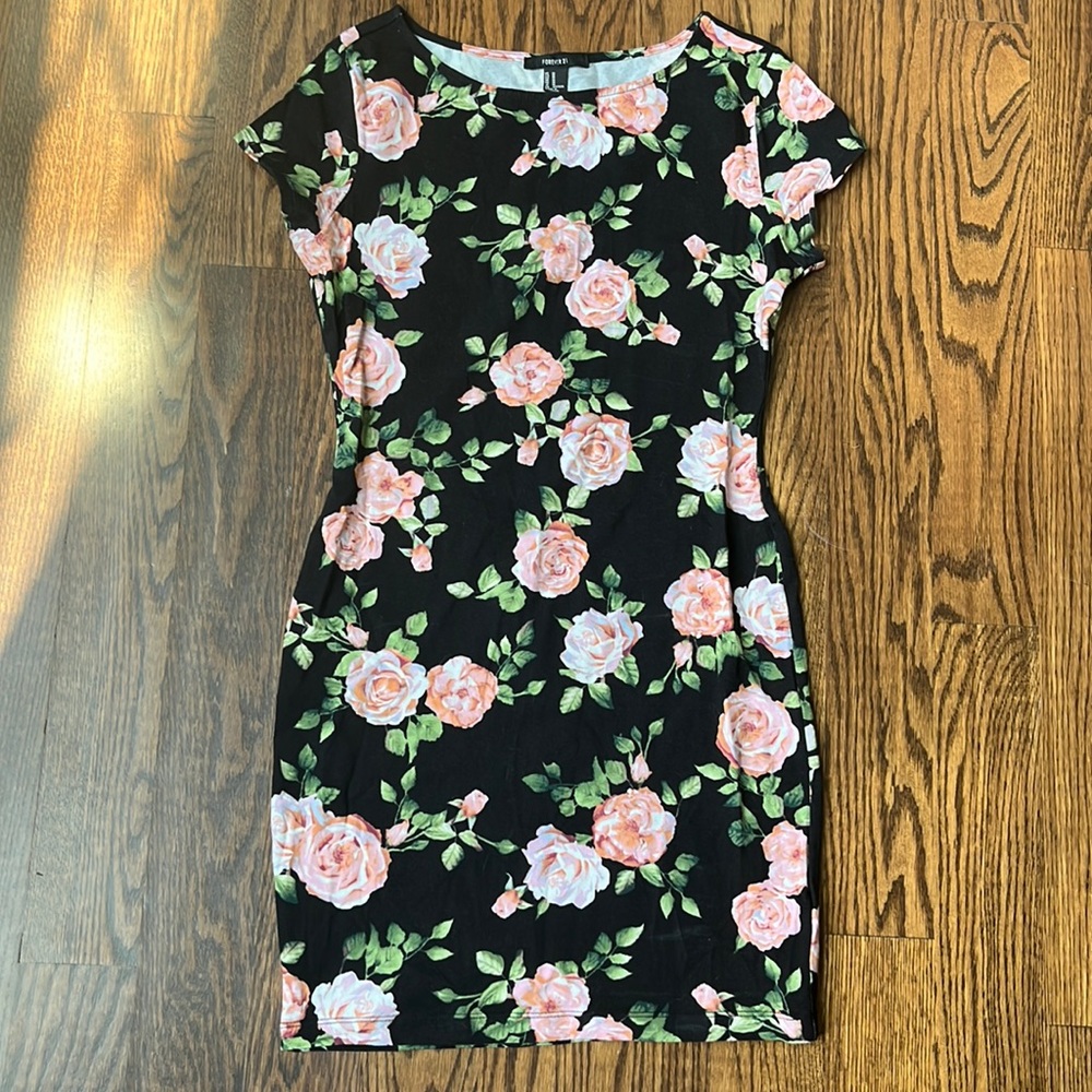 Forever 21 Medium Floral Dress